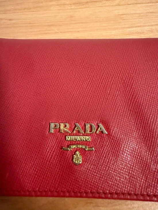 Prada Red Saffiano Leather Compact Wallet Card Holder with Gold Logo with Box - Picture 3 of 16